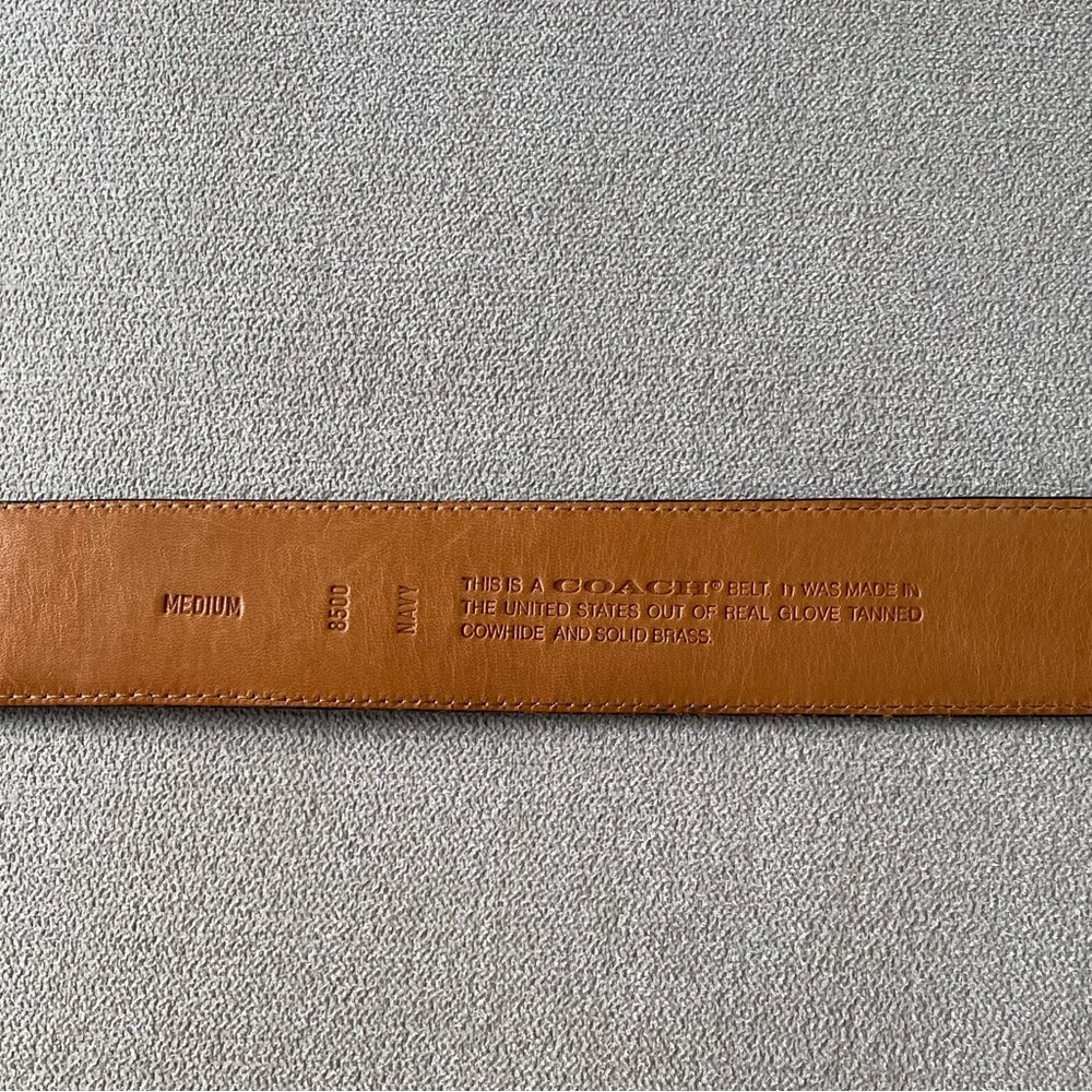 Vintage 90's Coach 8500 Women's Belt - Medium - Navy - Picture 3 of 6